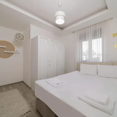 Comfy Flat With Central Location In Kepez